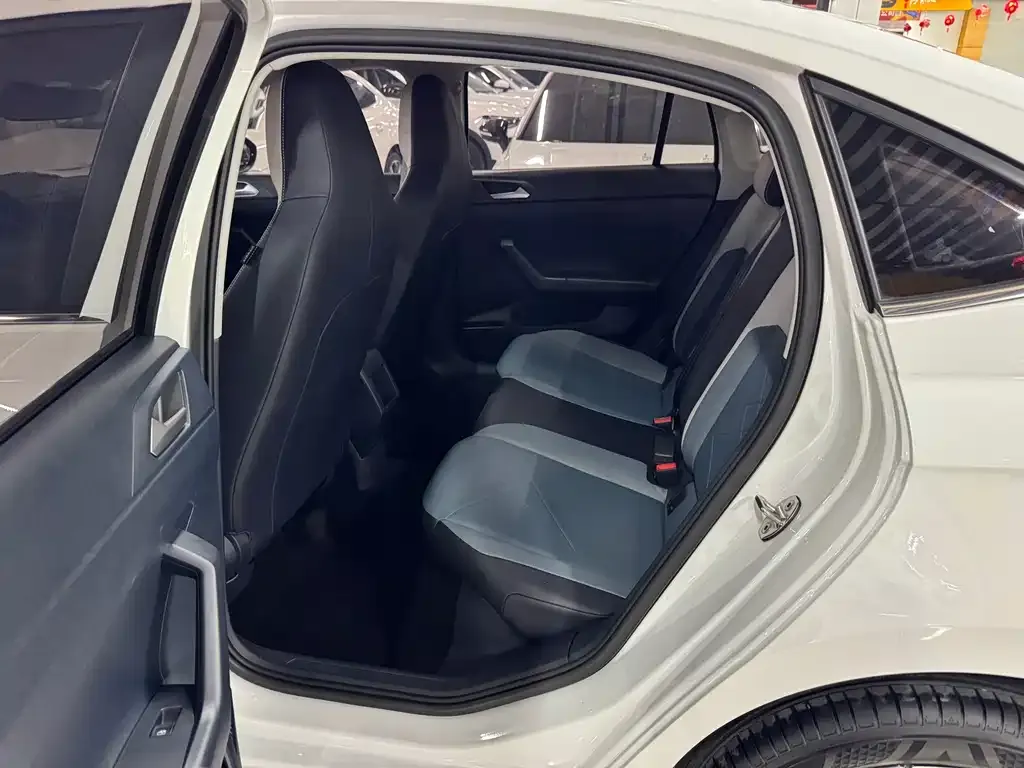 Volkswagen Lavida 2023 из CN, фото 8