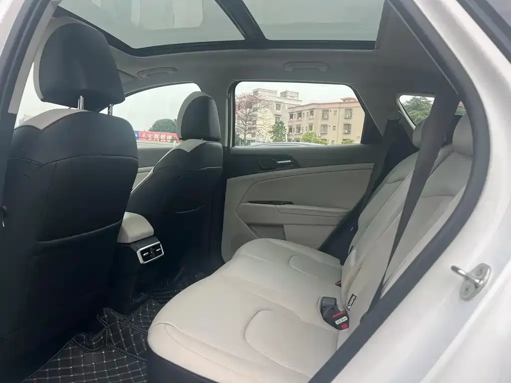 Kia Sportage — фото 2