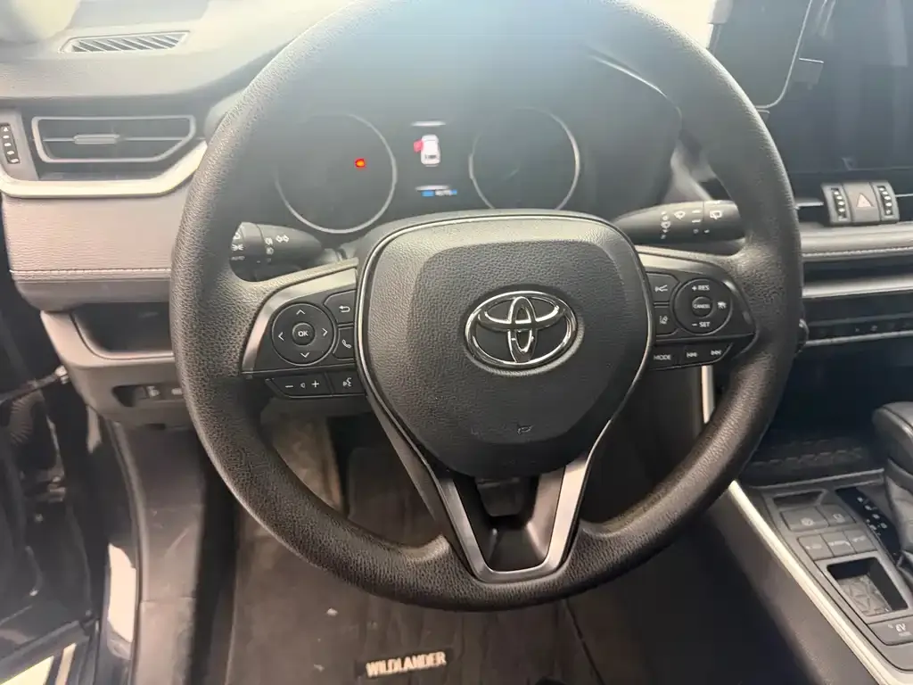 Toyota Wildlander 2021 из CN, фото 9