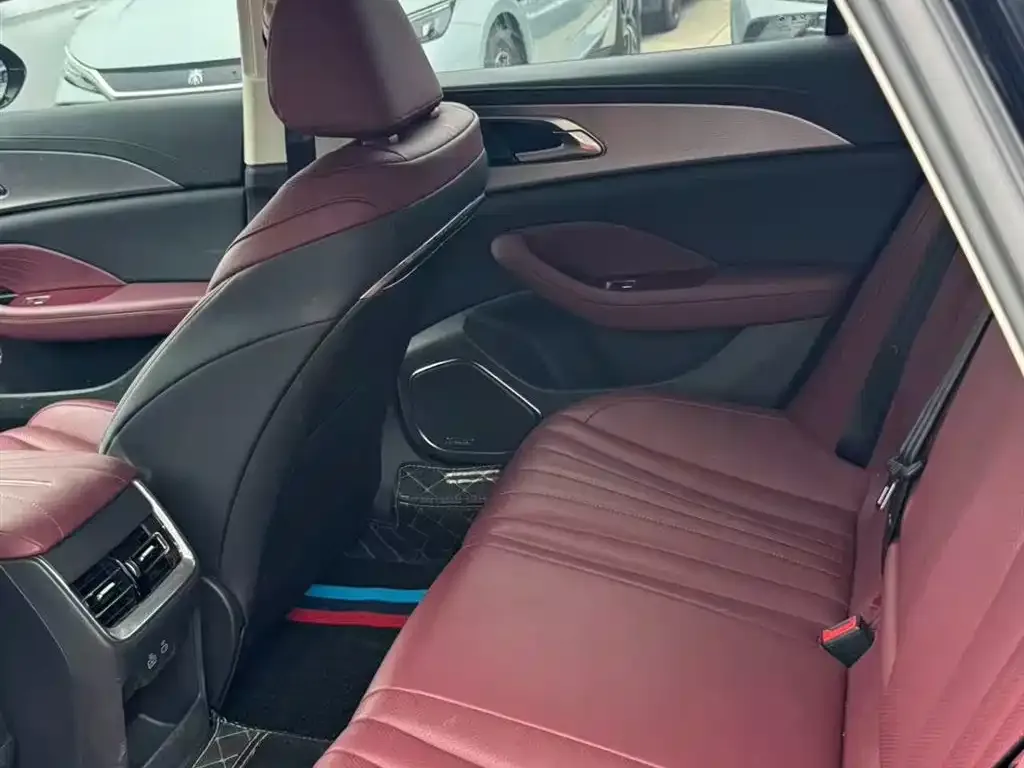 Hongqi H5 2022 из CN, фото 2