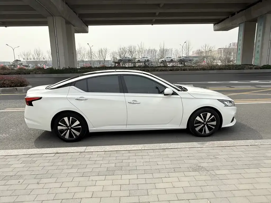 Nissan Teana 2021 из CN, фото 2