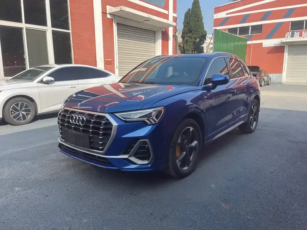 Audi Q3 2022 из CN, фото 1