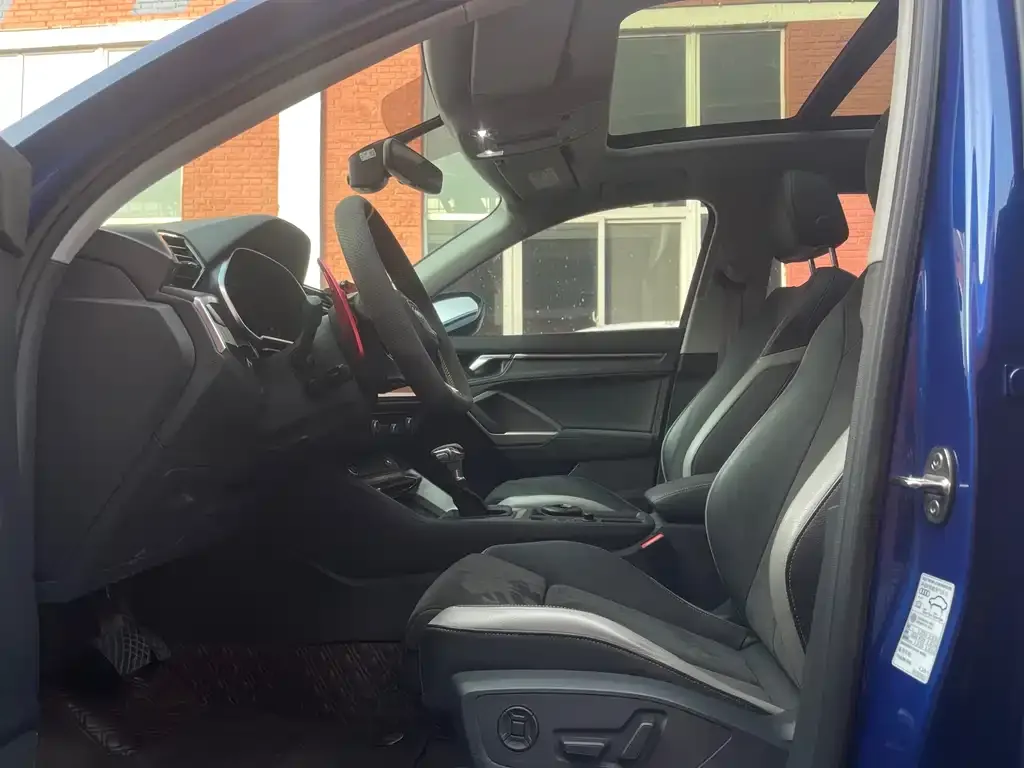 Audi Q3 2022 из CN, фото 8