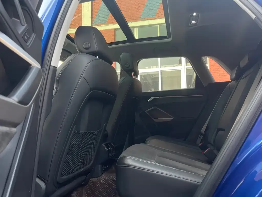 Audi Q3 2022 из CN, фото 7