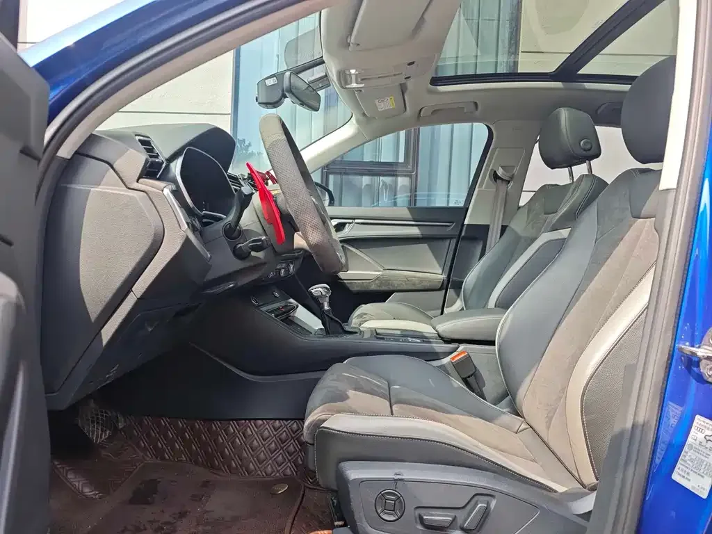 Audi Q3 2022 из CN, фото 2