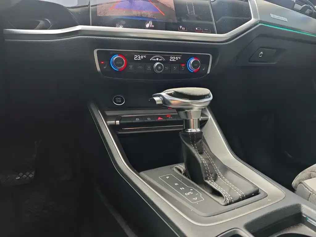 Audi Q3 2022 из CN, фото 3