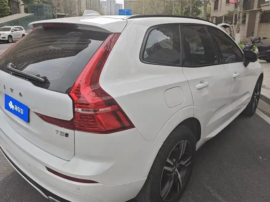 Volvo XC60 2021 из CN, фото 6