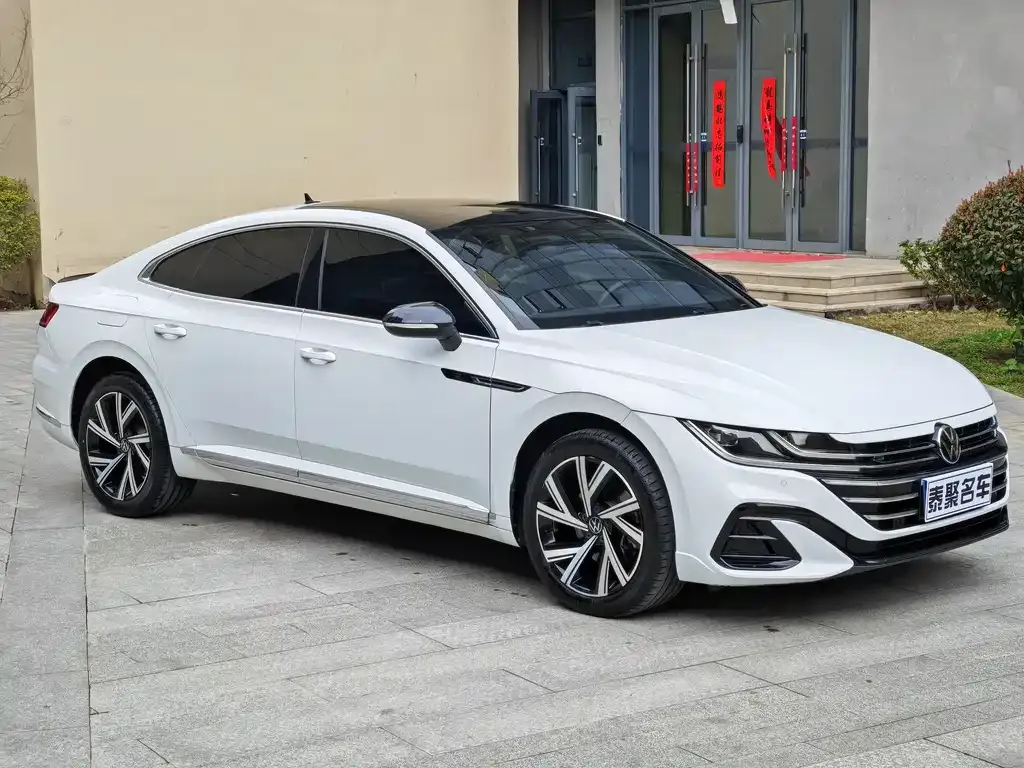Volkswagen CC 2022 из CN, фото 3