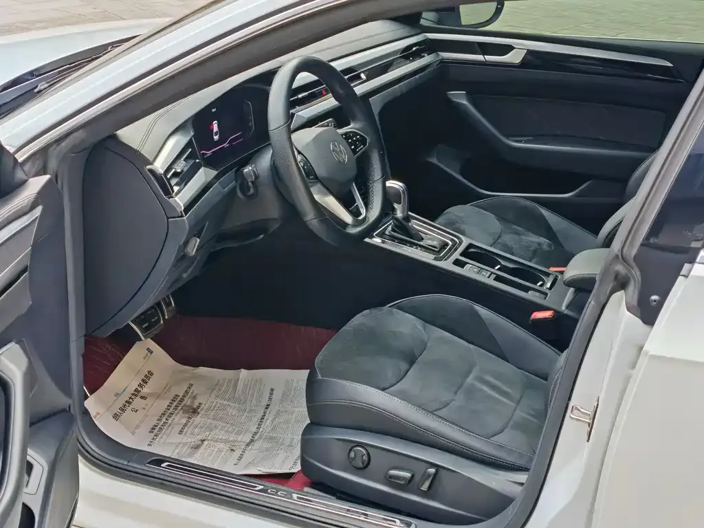 Volkswagen CC 2022 из CN, фото 8