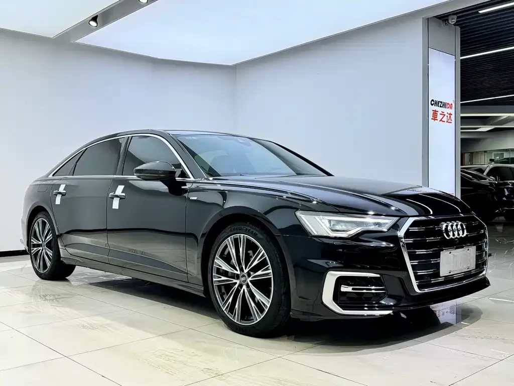Audi A6L — фото 5