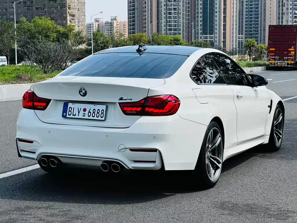 BMW M4 2021 из CN, фото 8
