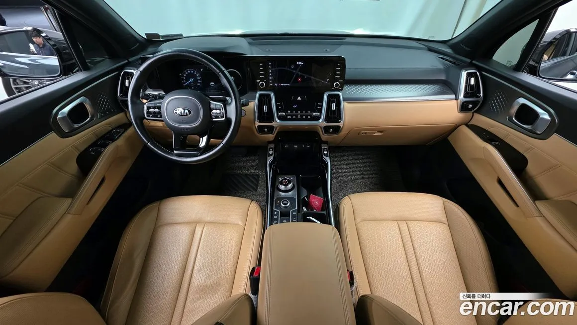 Kia Sorento — фото 10