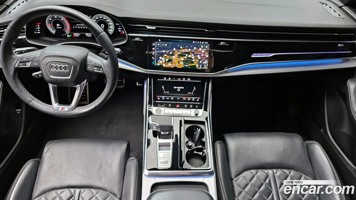 Audi Q8 2021 из KR, фото 2