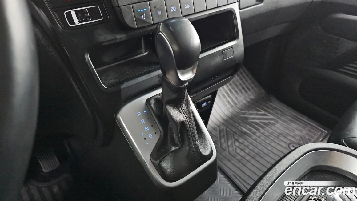 Hyundai Staria 2022 из KR, фото 6