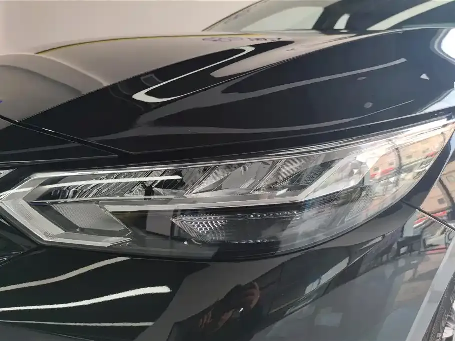 Nissan Sylphy 2023 из CN, фото 2