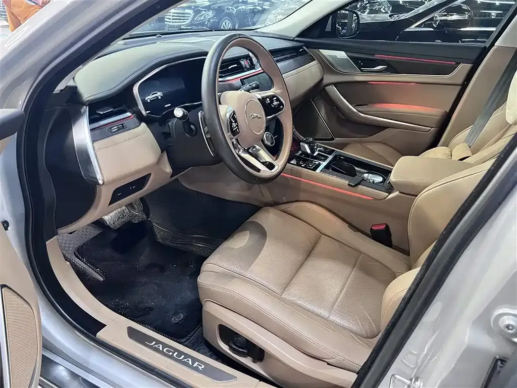 Jaguar XFL 2025 из CN, фото 6