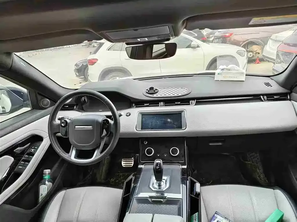 Land Rover Evoque — фото 6