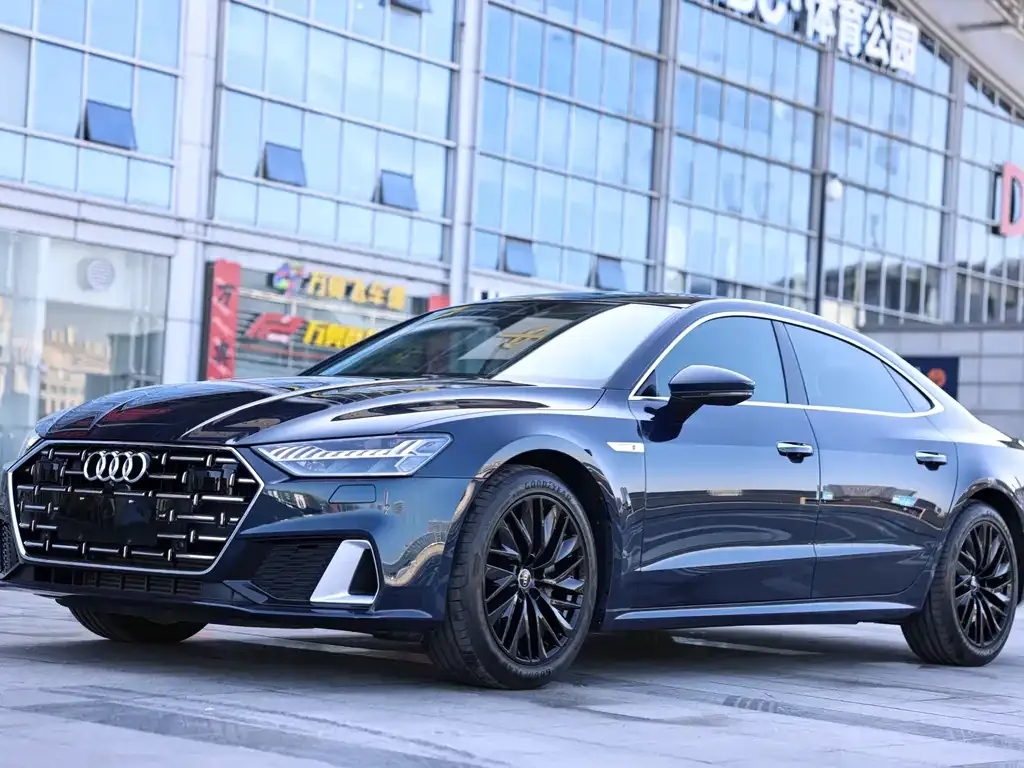 Audi A7L 2024 из CN, фото 1