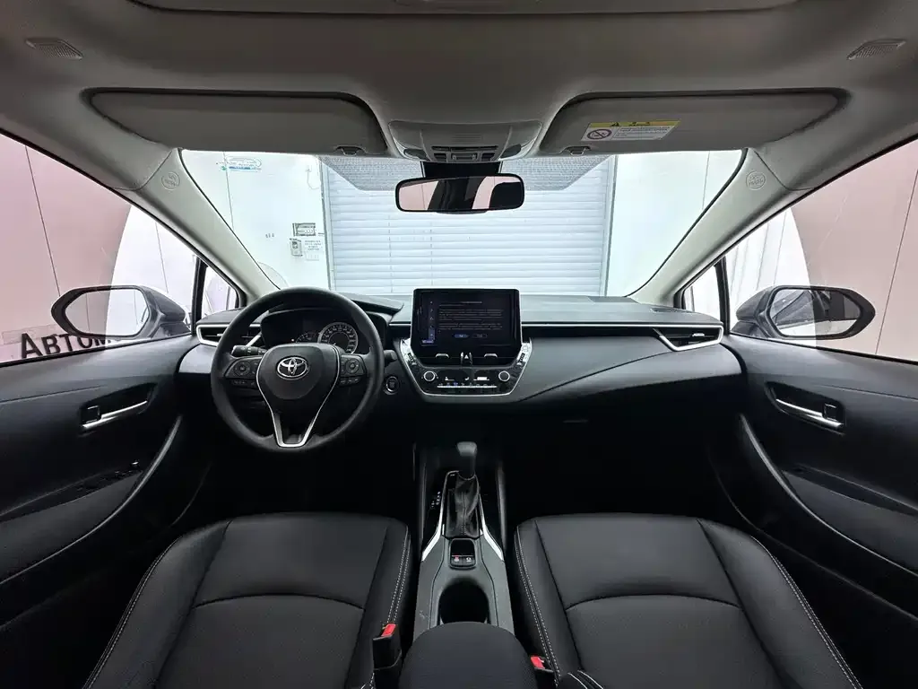 Toyota Corolla 2023 из CN, фото 9