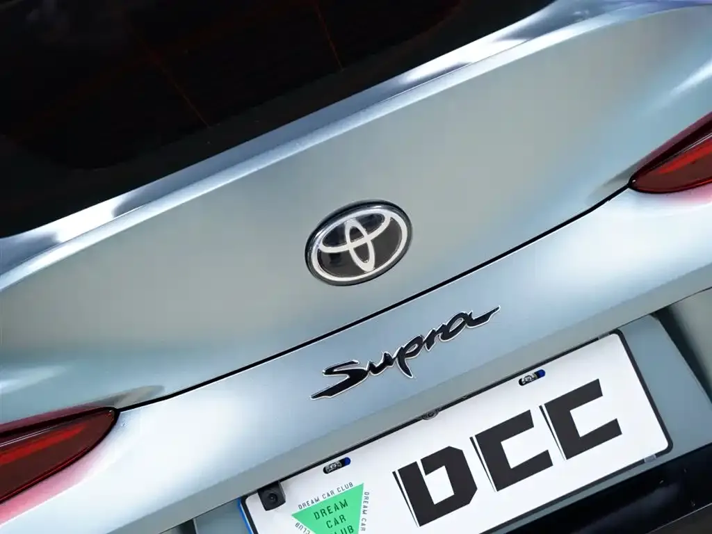 Toyota Supra — фото 2