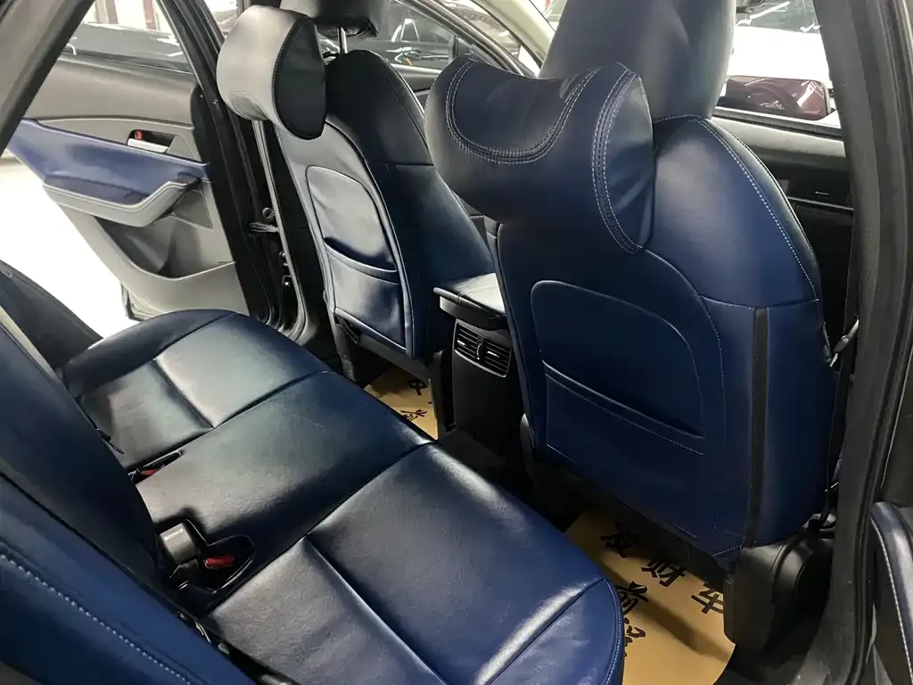 Mazda CX-30 2021 из CN, фото 5