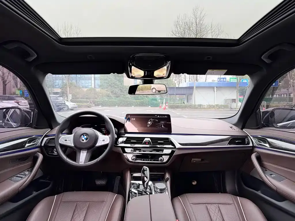 BMW 5 Series — фото 2