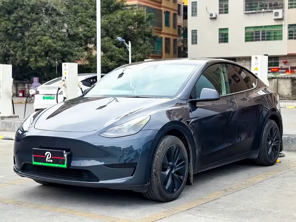 Tesla Model Y 2024 из CN, фото 1