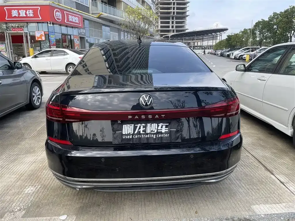 Volkswagen Passat — фото 8