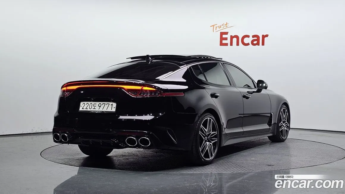 Kia Stinger 2021 из KR, фото 2