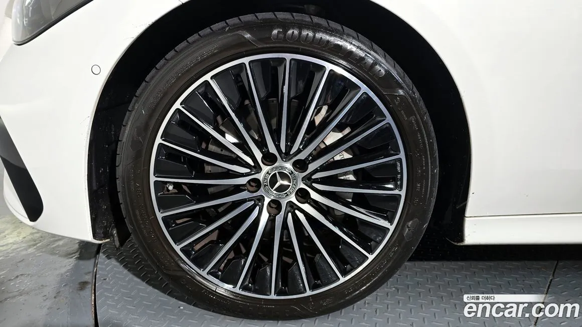 Mercedes-Benz CLE-Class 2025 из KR, фото 4