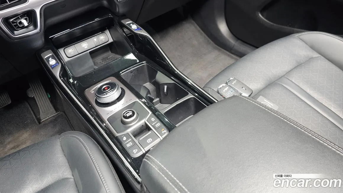 Kia Sorento 2023 из KR, фото 4