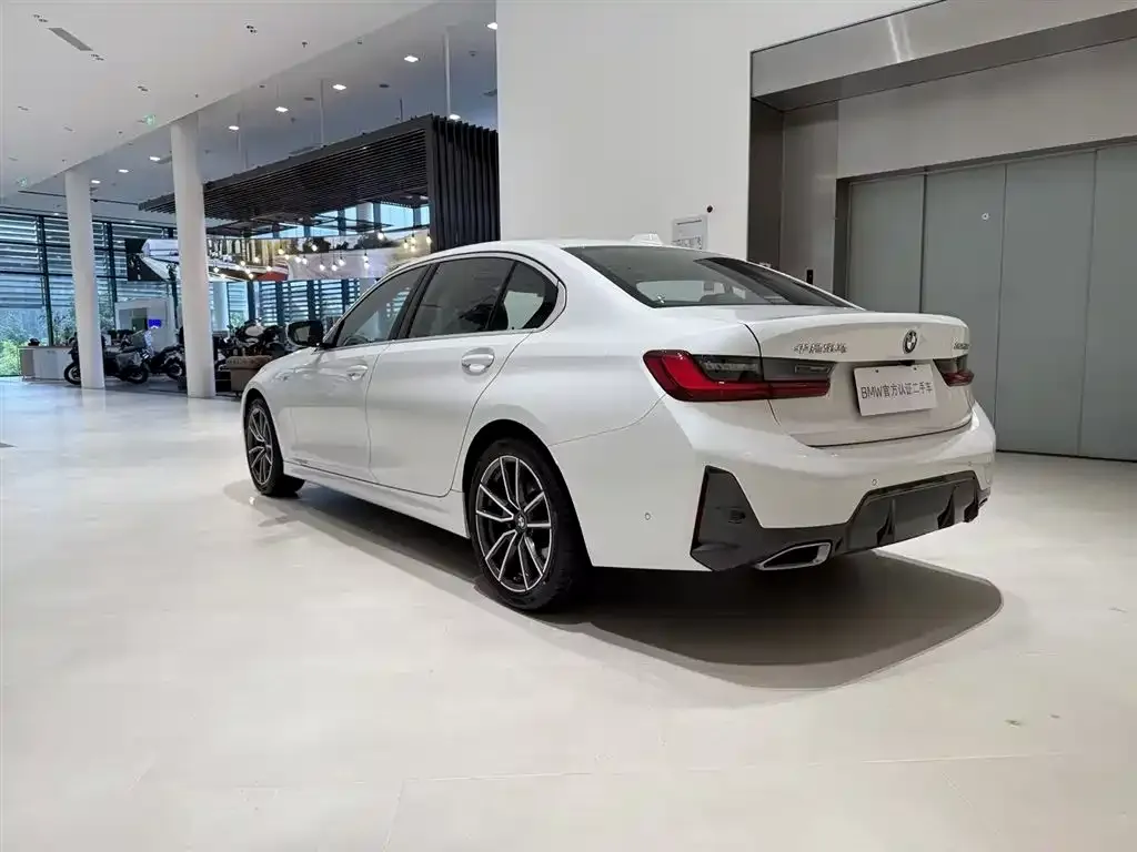 BMW 3 Series 2025 из CN, фото 6