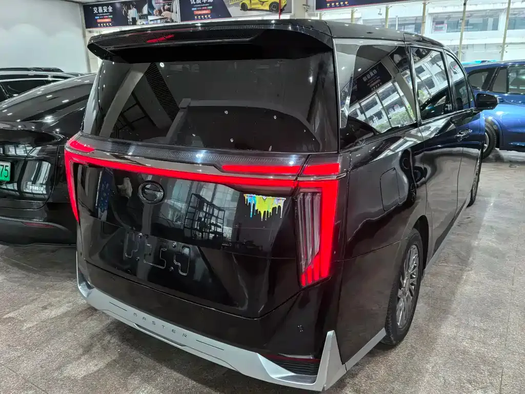 GAC Motor Trumpchi M8 — фото 8