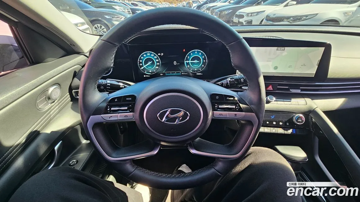 Hyundai AVANTE — фото 9