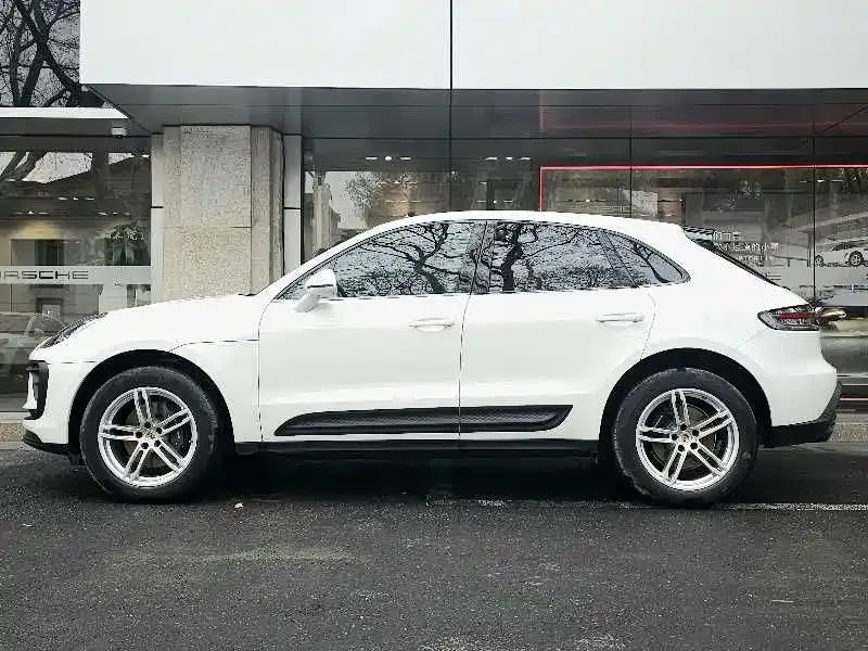 Porsche Macan — фото 5