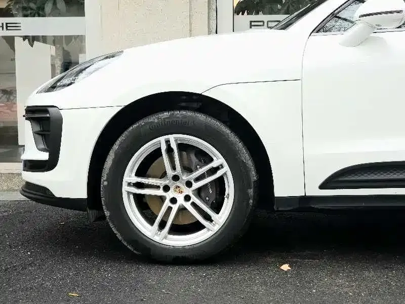 Porsche Macan — фото 3