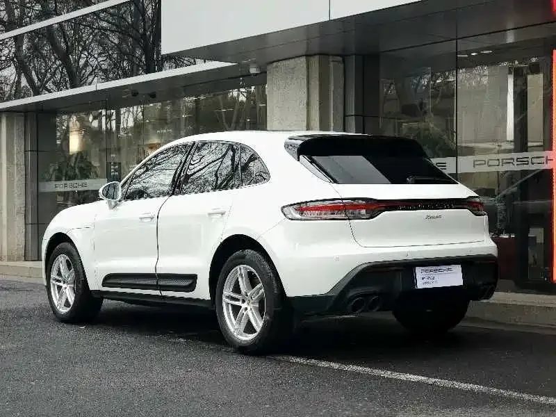Porsche Macan — фото 10