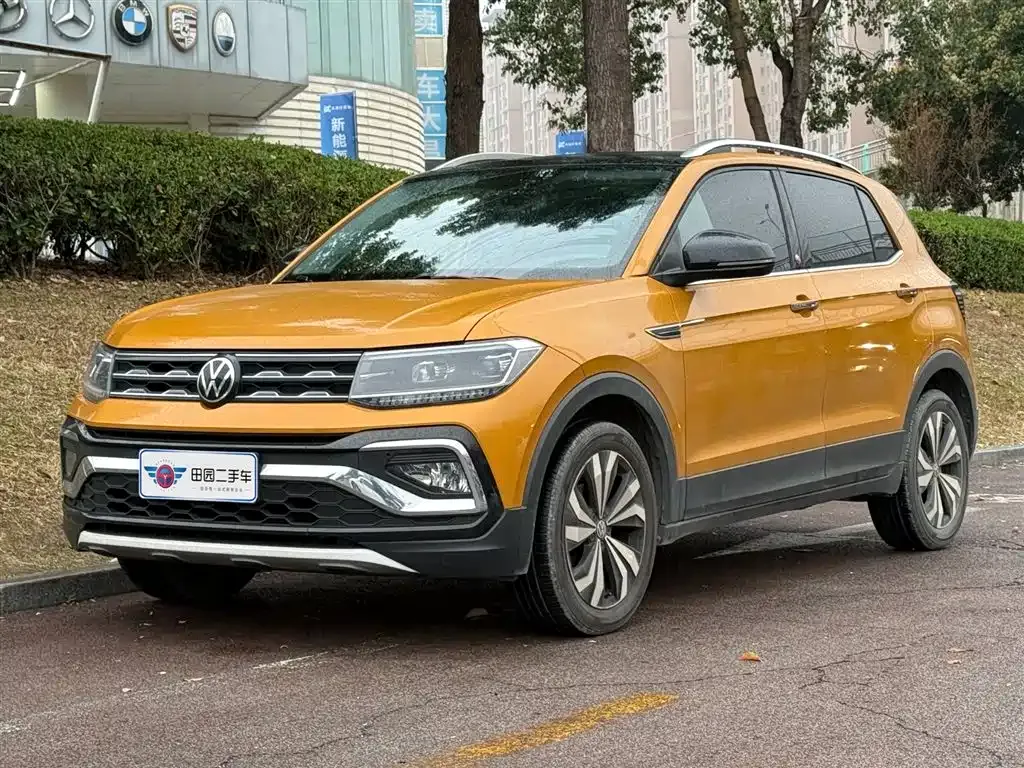 Volkswagen T-Cross — фото 1