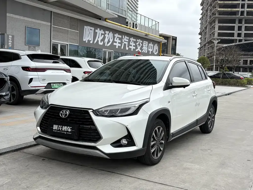 Toyota Yaris L 2023 из CN, фото 1