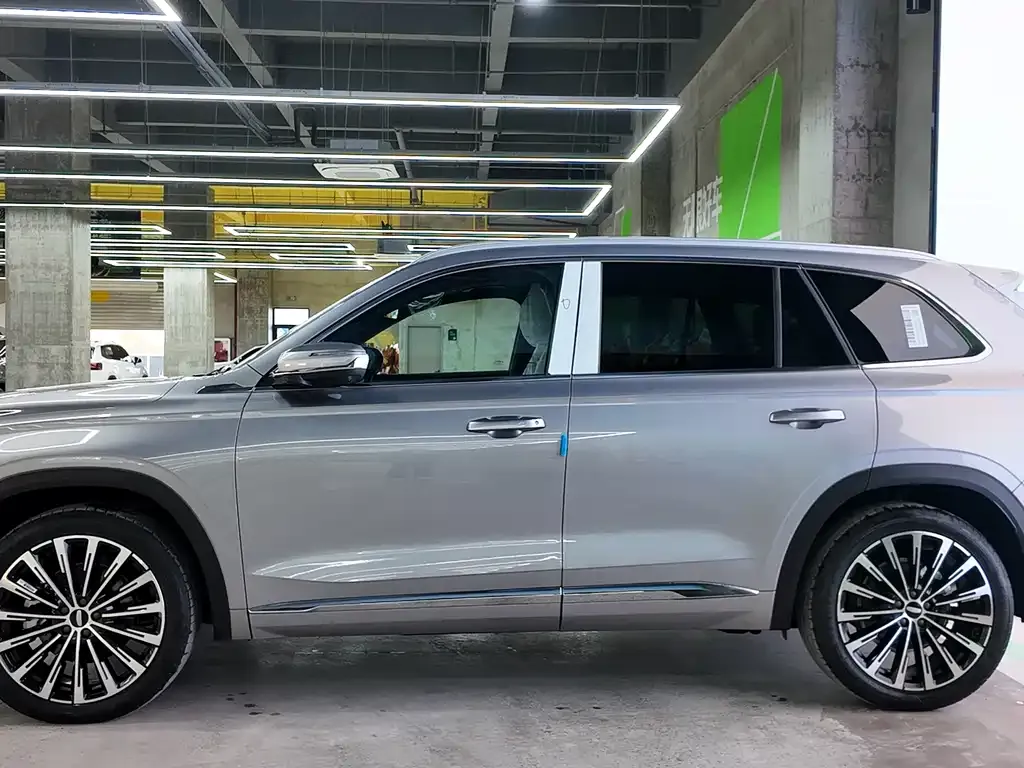Geely Xingyue L — фото 3