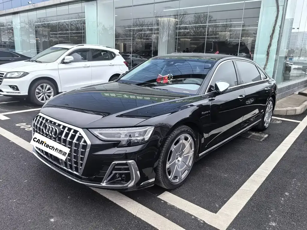 Audi A8 2023 из CN, фото 1