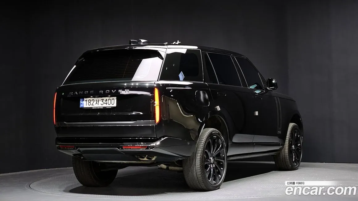 Land Rover Range Rover 2024 из KR, фото 9