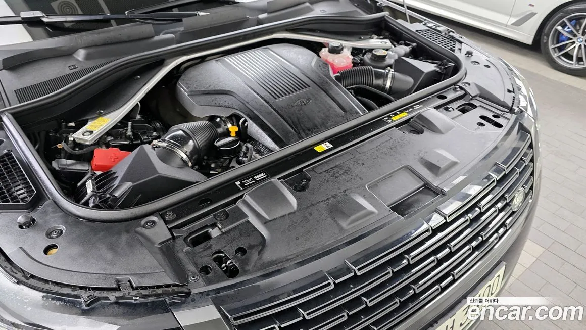 Land Rover Range Rover 2024 из KR, фото 3