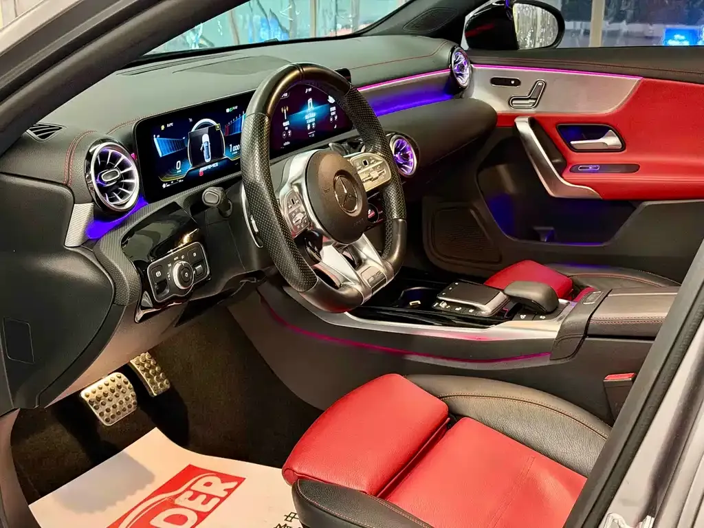 Mercedes-Benz A-Class AMG — фото 8