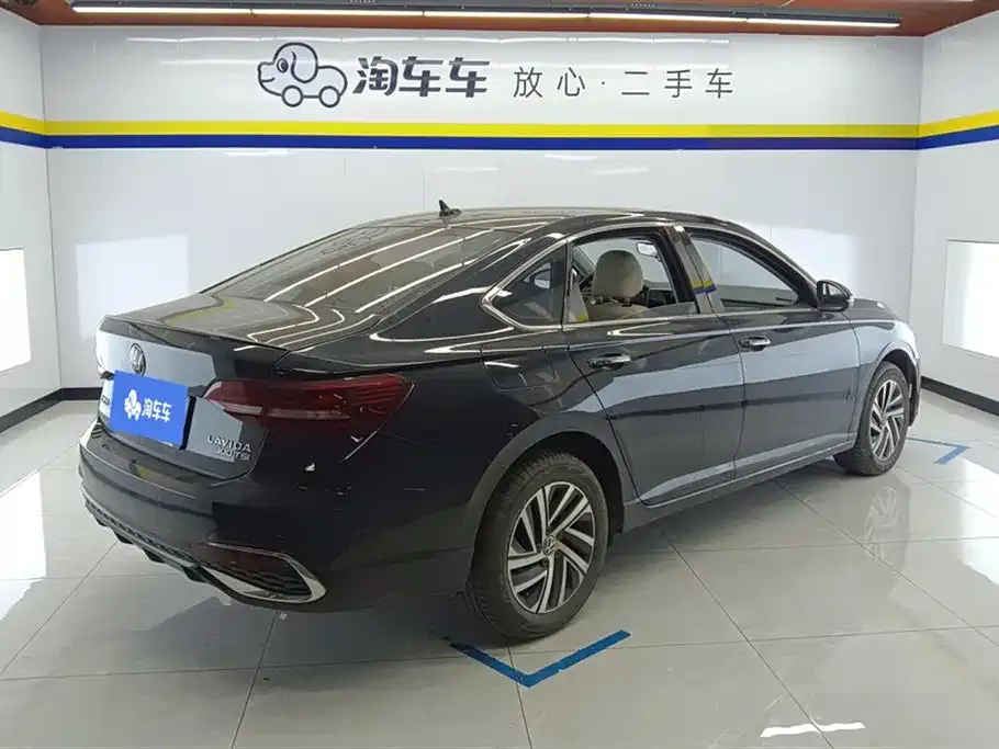 Volkswagen Lavida 2023 из CN, фото 4