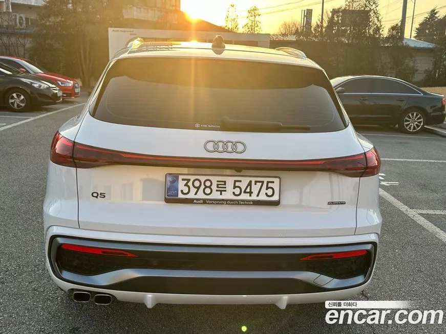 Audi Q5 2025 из KR, фото 7