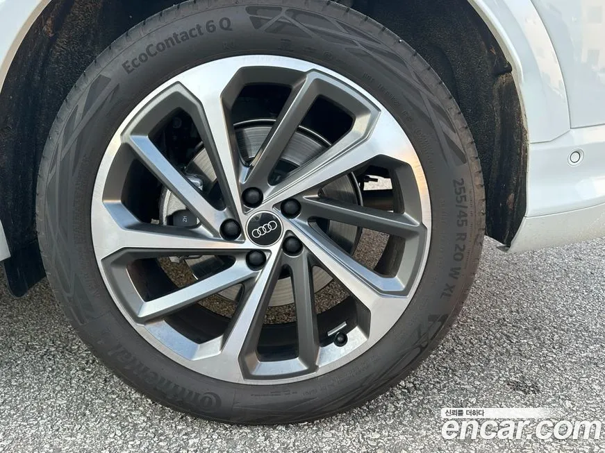 Audi Q5 2025 из KR, фото 9