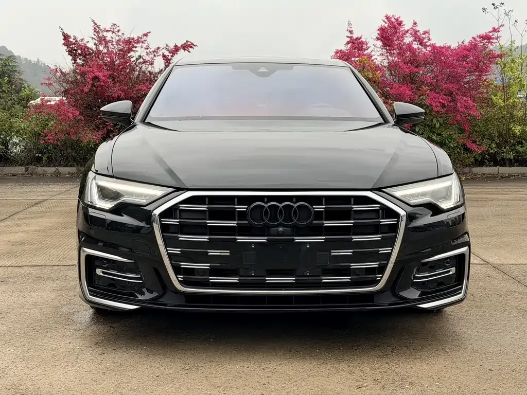 Audi A6L — фото 9