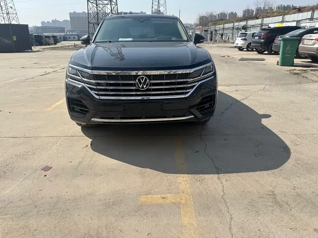 Volkswagen Touareg 2021 из CN, фото 4