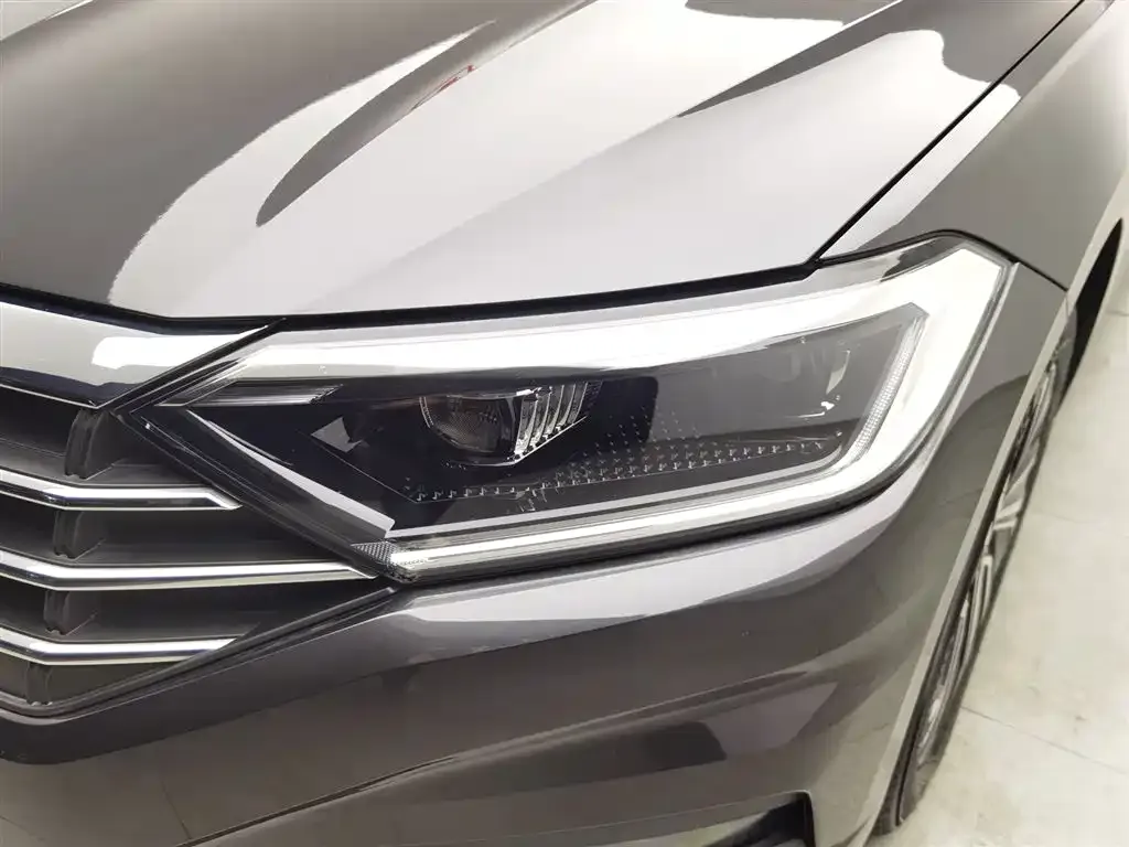 Volkswagen Sagitar 2022 из CN, фото 10